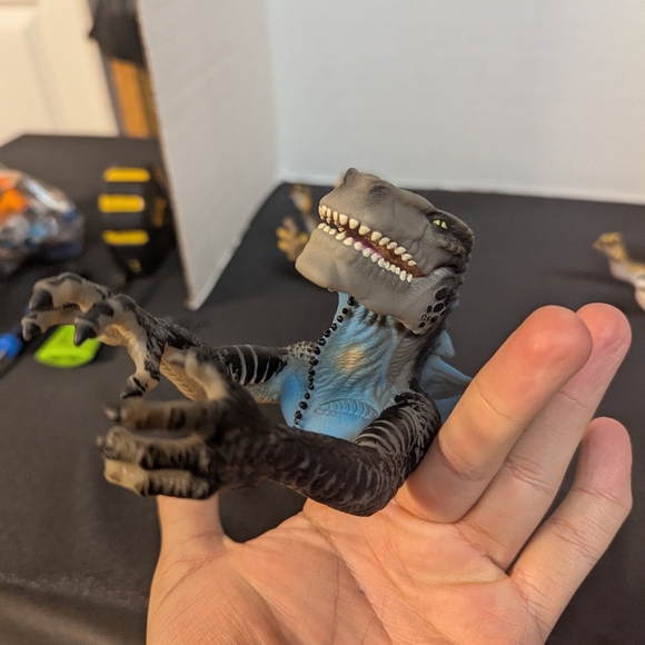 Godzilla Finger Puppets 1998 Toho - Picture 3 of 8